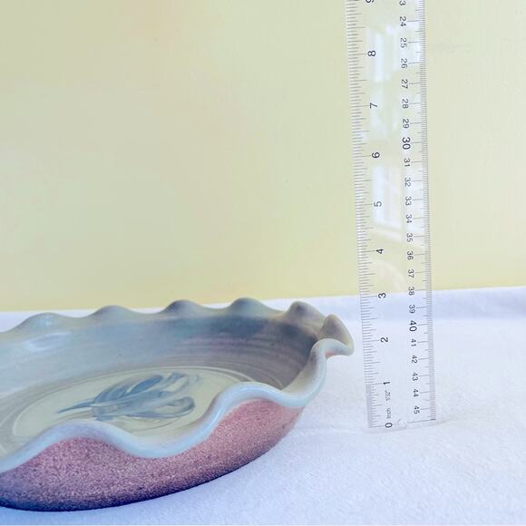 Vtg Signed Studio Stoneware Pottery Pie Plate Dish Pan Ruffled Edge Hand-Made - Picture 5 of 8